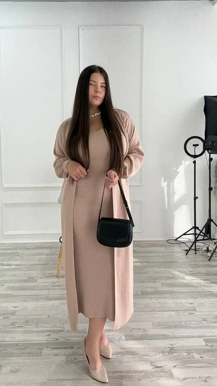 Платье с кардиганом стандартного размера - Одежда в Неизвестно