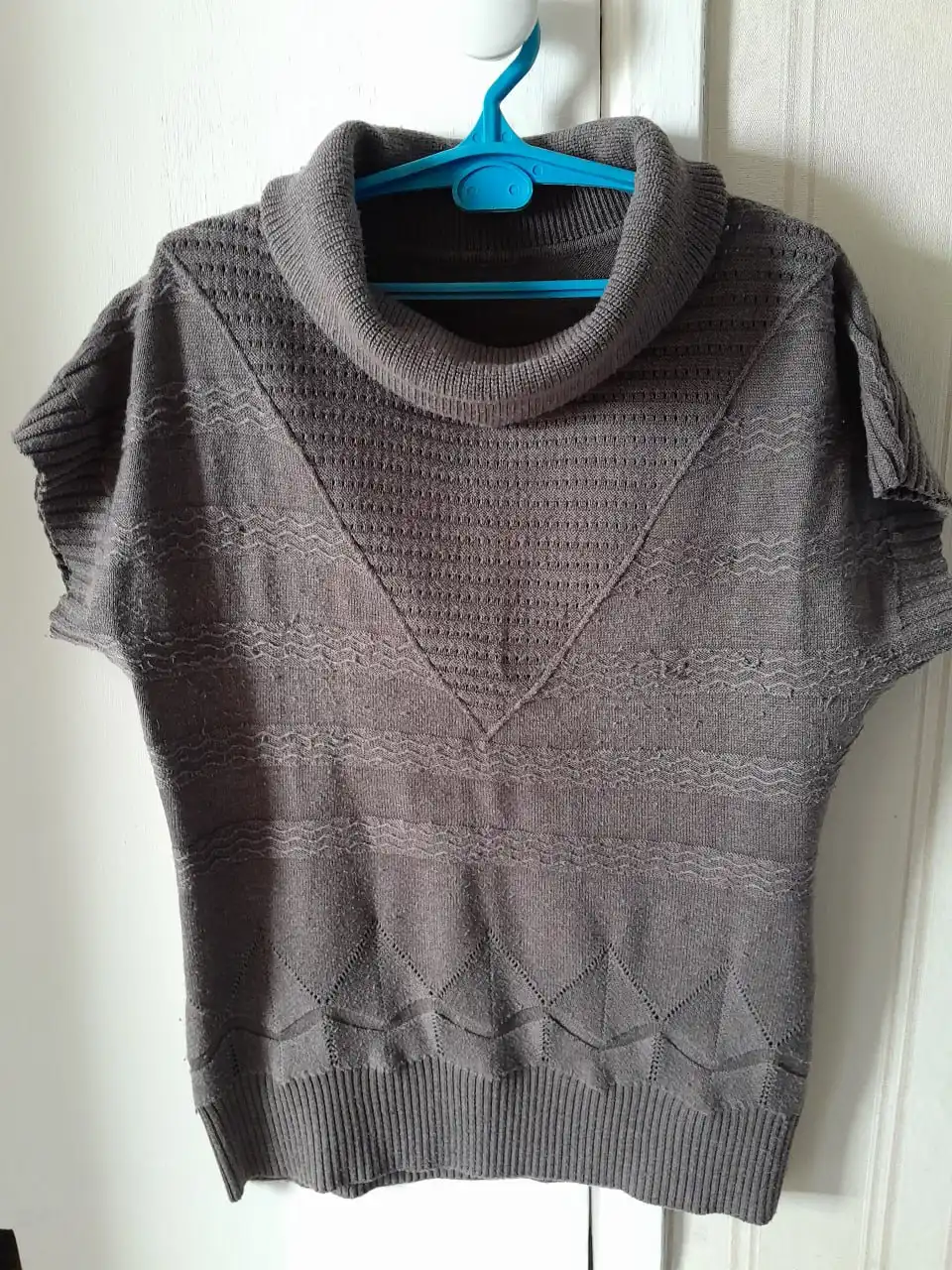 Продажа ручной работы и вязаных изделий в Саянске - Вязаные изделия (Одежда) в Саянск