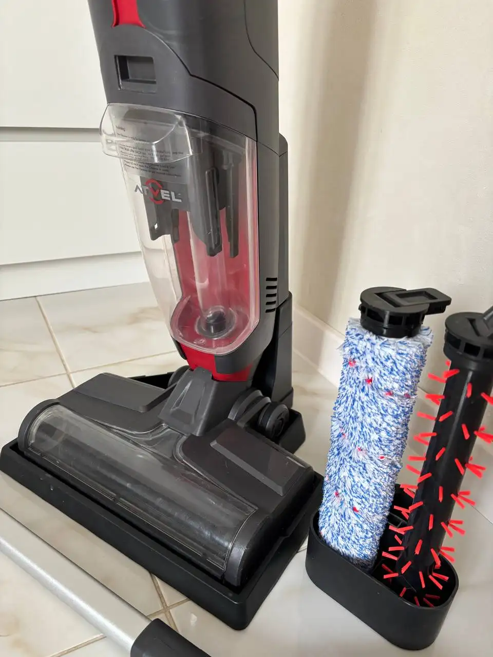 Продам моющий вертикальный беспроводной пылесос Atvel f16 pro - Для дома и дачи в Иркутская область