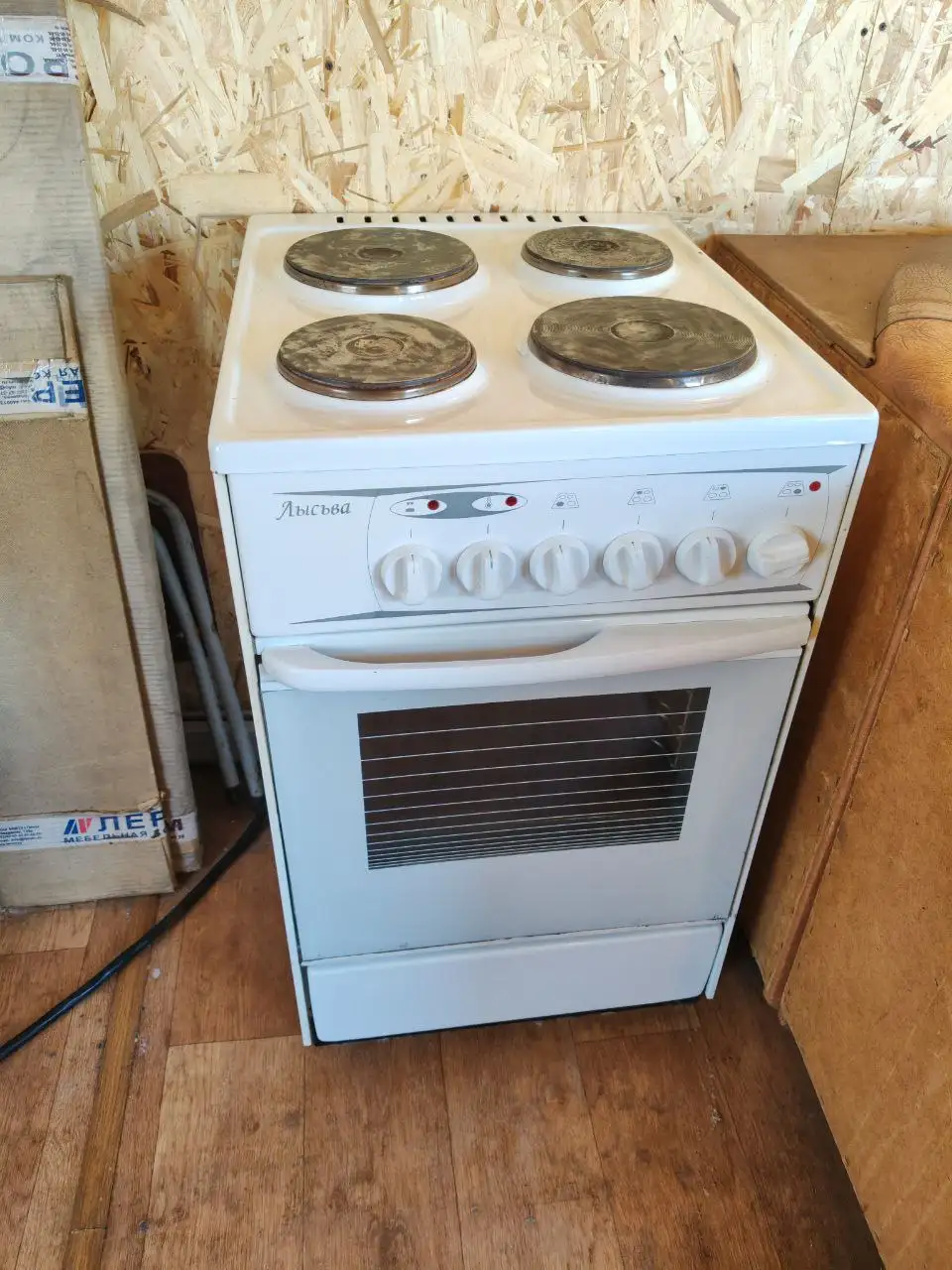 Продам электроплиту Лысьва 4 комфорки - Кухонная техника (Для дома и дачи) в Н. Ленино