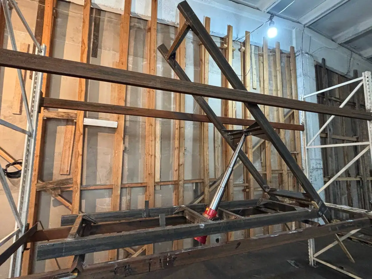 Изготовление и монтаж самосвальных установок для грузовиков - Автоуслуги (Услуги) в Зима