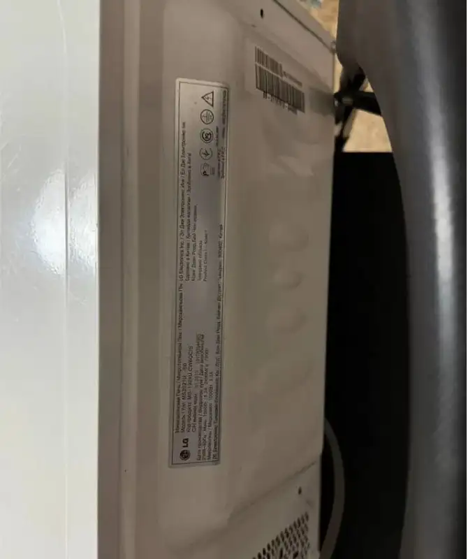 Микроволновка LG с неисправностью - Кухонная техника (Электроника) в Иркутская область