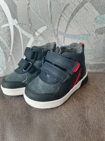 Продам одежду размер 22 - Сумки в Иркутск