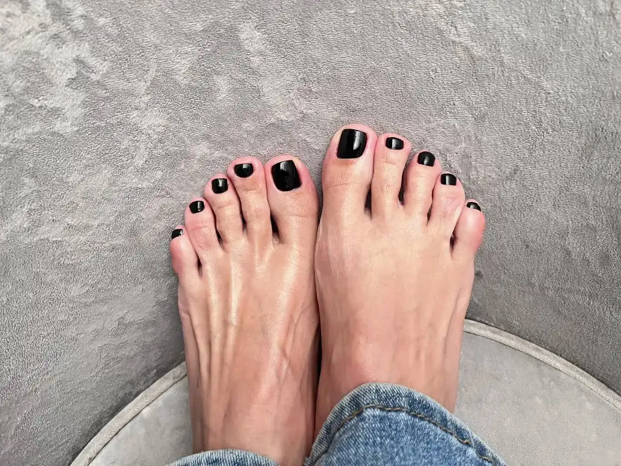 Педикюр в студии LIKE ME - Красота (Услуги) в Иркутск