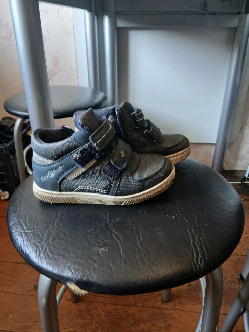 Детские ботиночки на мальчика 27 размера - Обувь (Товары для детей) в Шелехов