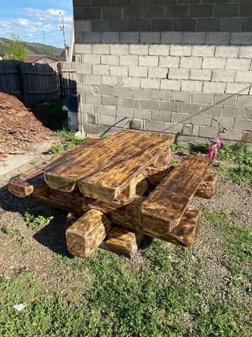 Продам стол из бревна - Дрова и топливо в Иркутская область