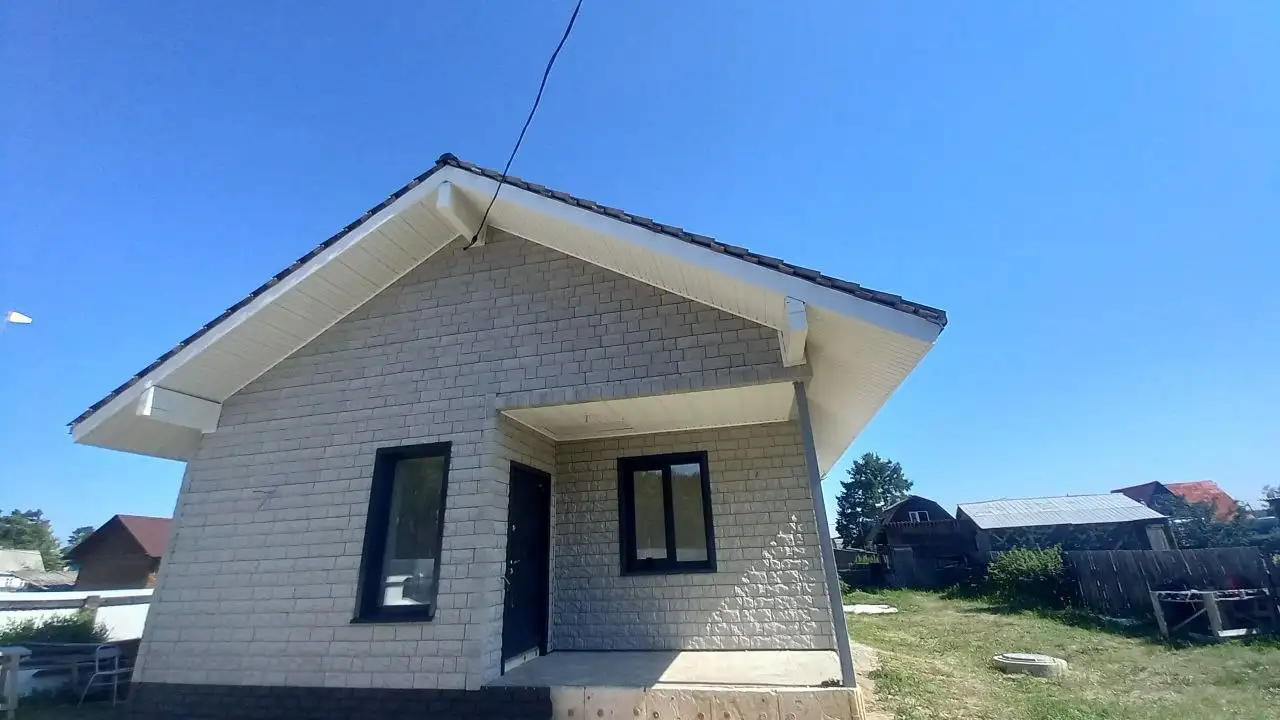 Отделка фасада дома на новый сезон - Ремонт и строительство (Услуги) в Иркутская область