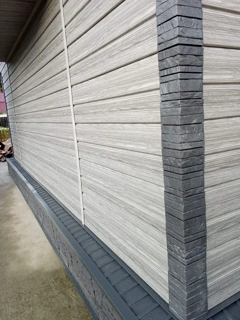 Отделка фасада дома на новый сезон - Ремонт и строительство (Услуги) в Иркутская область