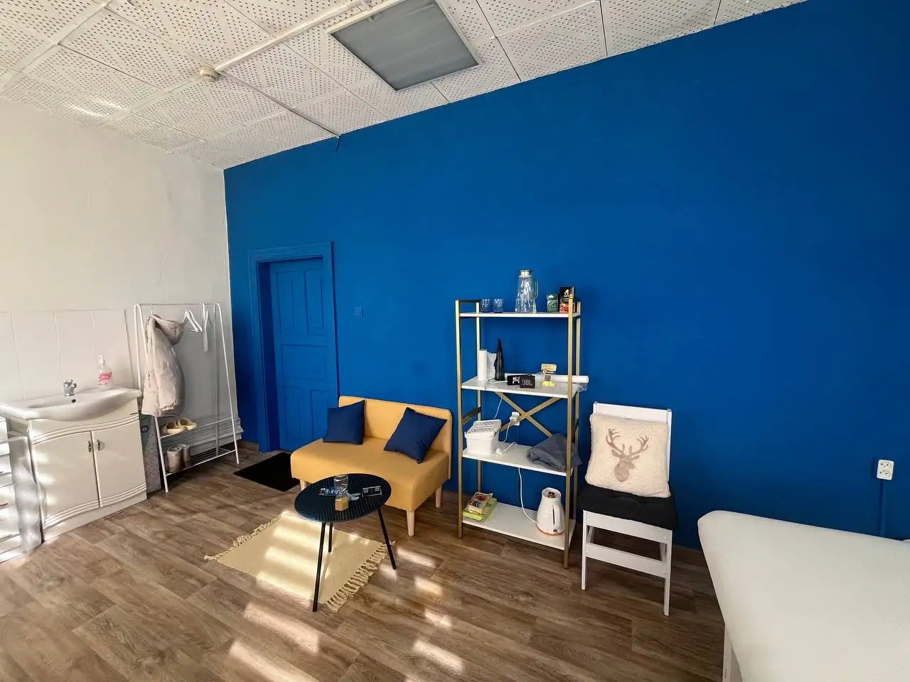 Сдам в аренду кабинет 18 кв.м - Коммерческая аренда (Недвижимость) в Шелехов