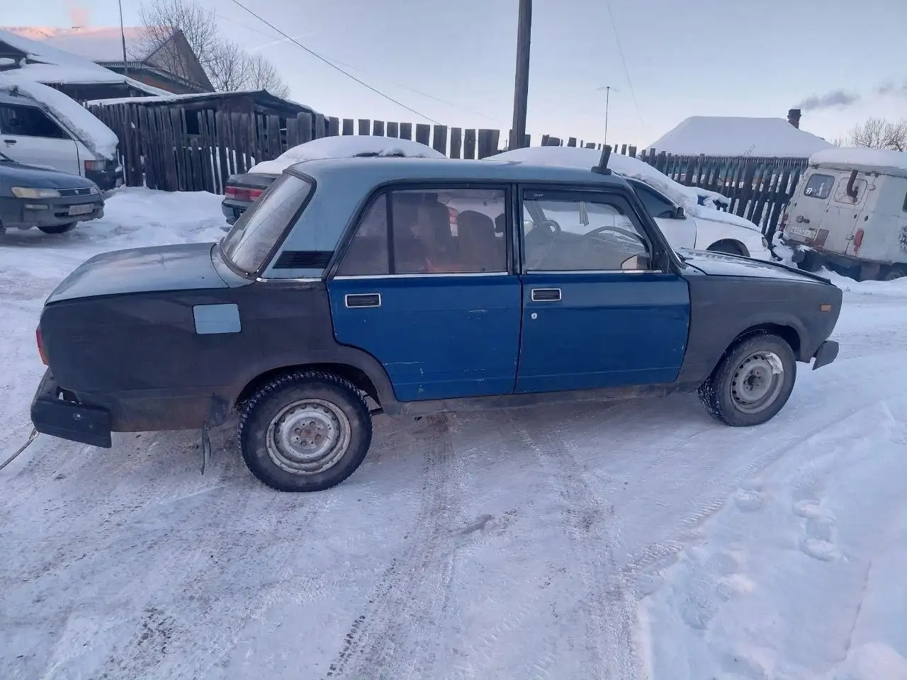 Продам ВАЗ 2107 1990 года выпуска - Легковые автомобили (Авто) в Залари