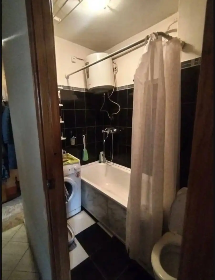 Сдам 1 комнатную квартиру в Свердловском районе - Аренда квартир (Недвижимость) в Иркутск