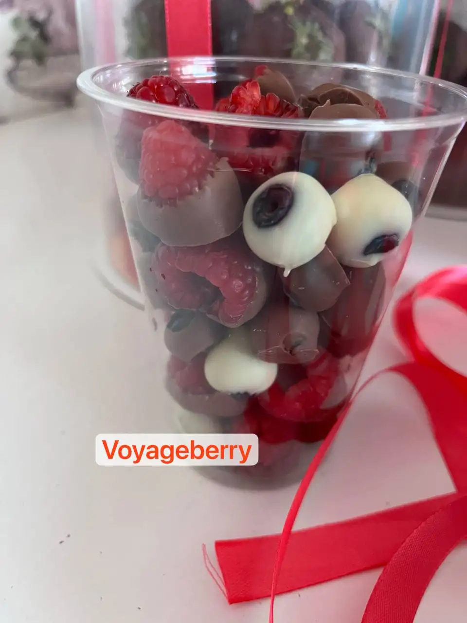 Клубника в шоколаде и десерты от VOYAGEBERRY - Товары и подарки (Услуги) в Иркутск