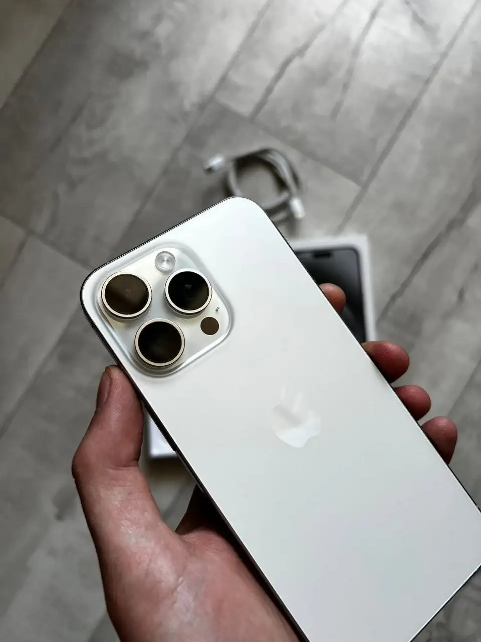 iPhone 15 Pro Max 256 ГБ - Смартфоны (Электроника) в Иркутск