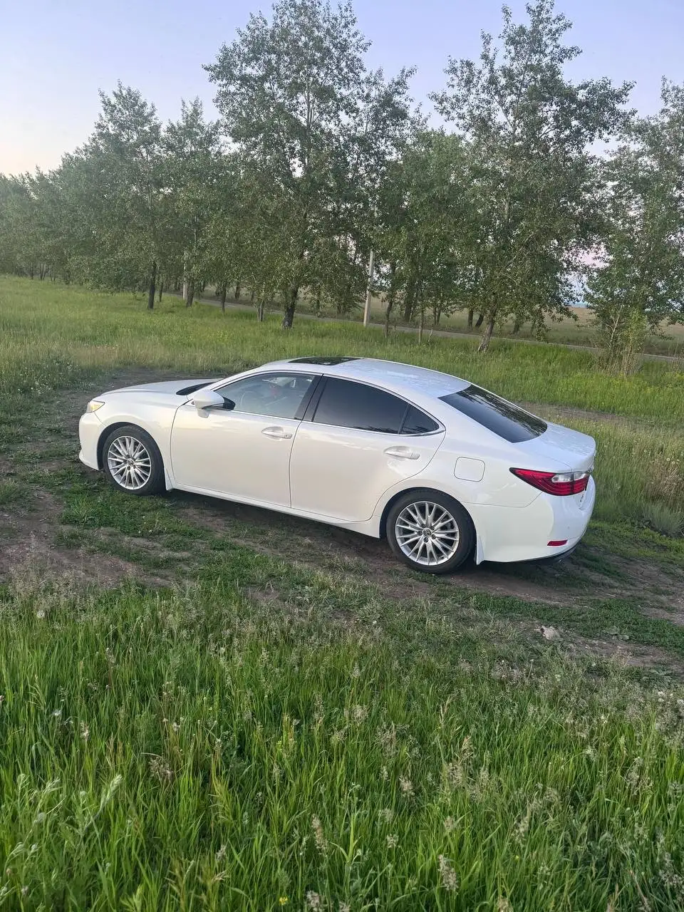 Lexus ES 2014 - Легковые автомобили (Авто) в Иркутск