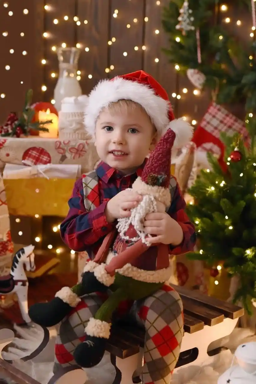 Детские фотосессии в новогодних образах - частное объявление в Красноярск