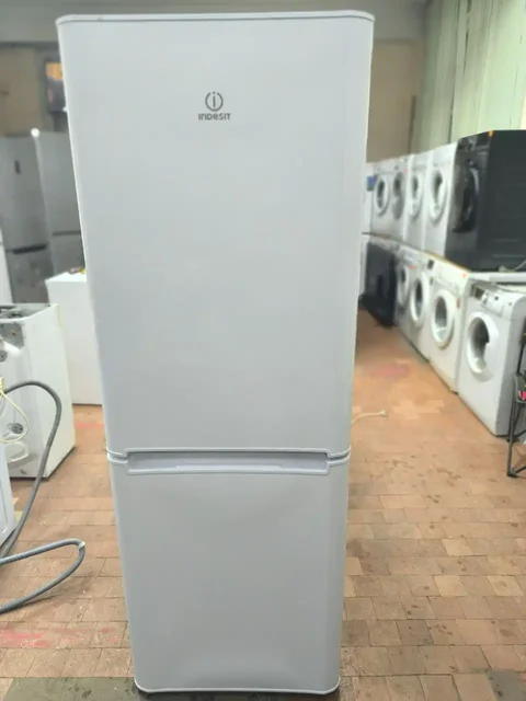 Холодильник Индезит ноуфрост - частное объявление в Красноярск