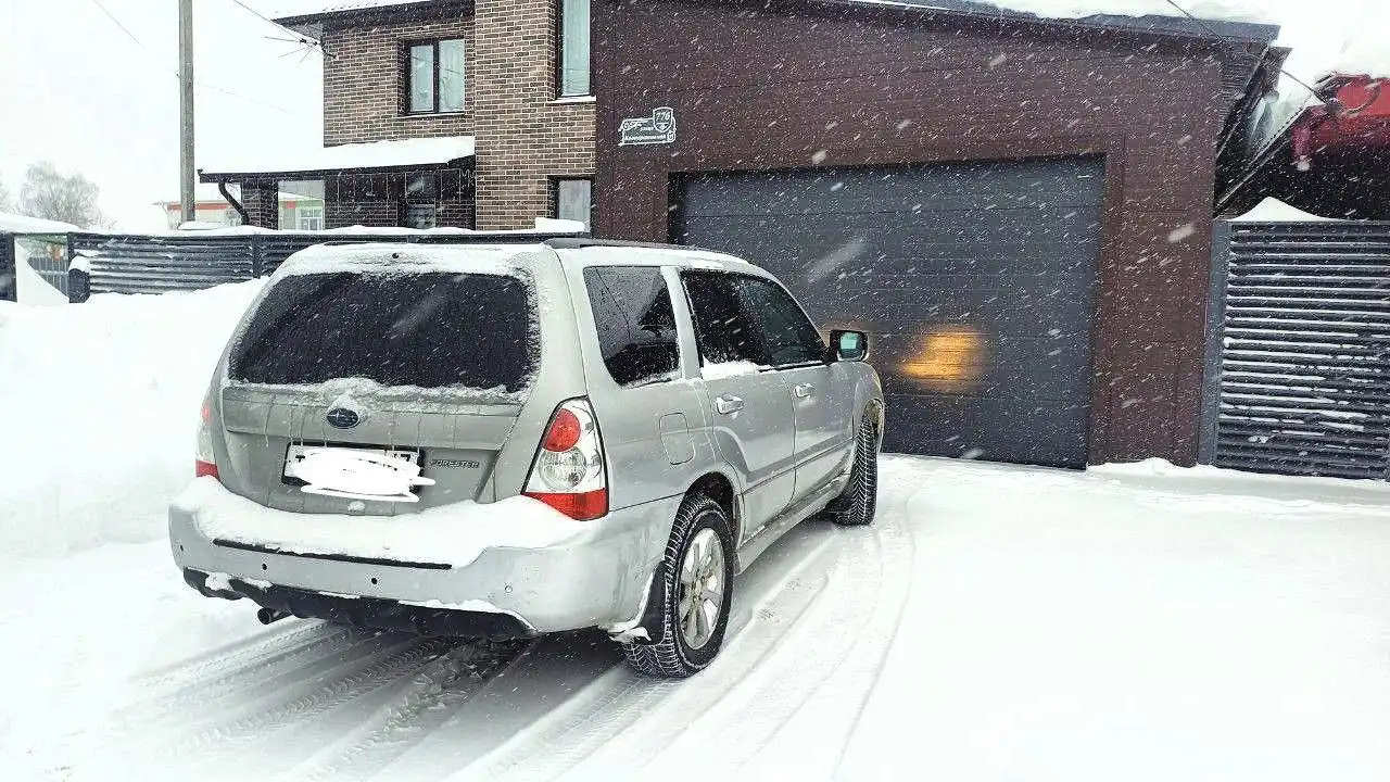 Subaru Forester 2.0 AT 2006 - Легковые автомобили (Авто) в Казань
