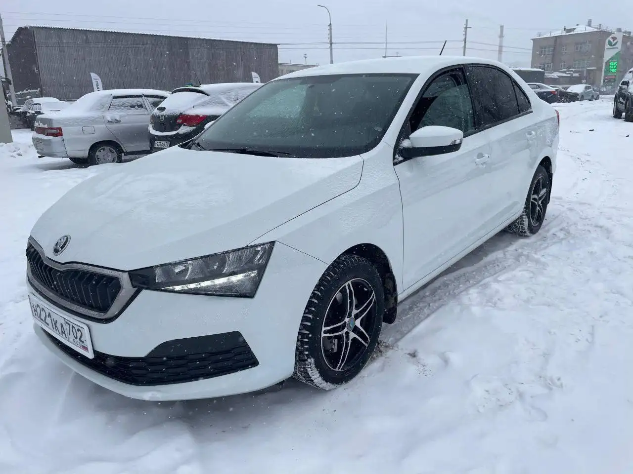 Продажа автомобиля SKODA RAPID 2021 года - Легковые автомобили (Авто) в Уфа