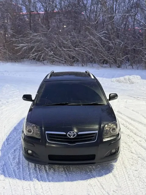Toyota Avensis 2007 2.4 - Грузовики и спецтехника в Уфа