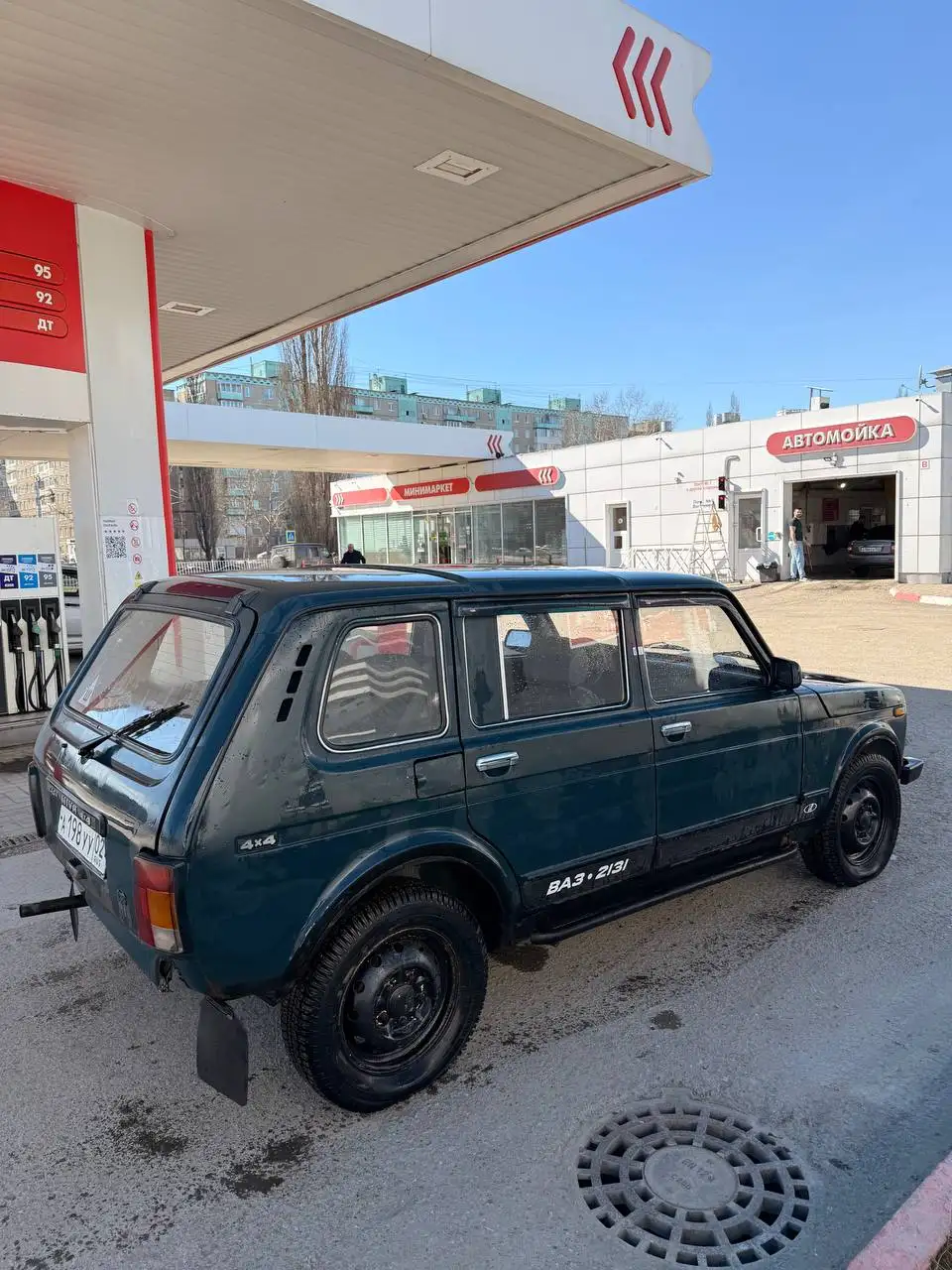 NIVA 4x4 2000 года выпуска в отличном состоянии - Внедорожники (Авто) в Уфа