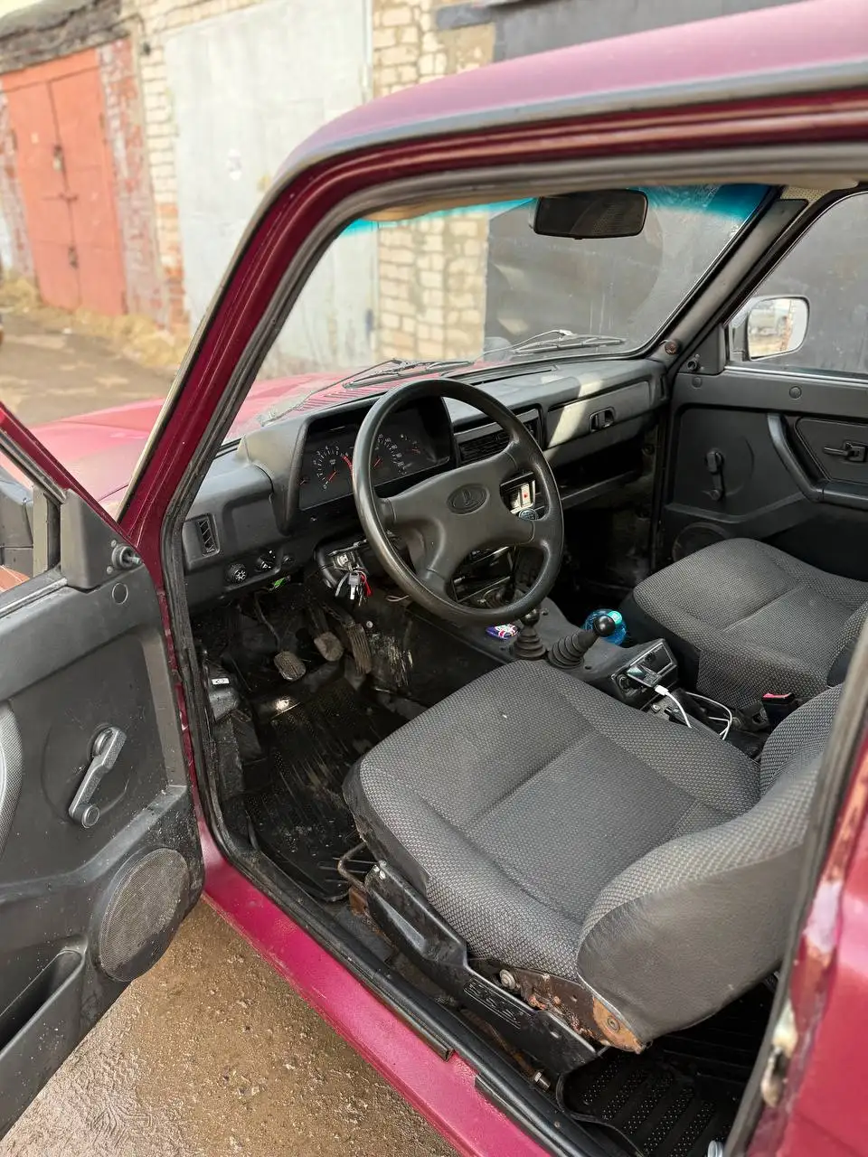 Продажа автомобиля Нива 2011 года в отличном состоянии - Легковые автомобили (Авто) в Уфа