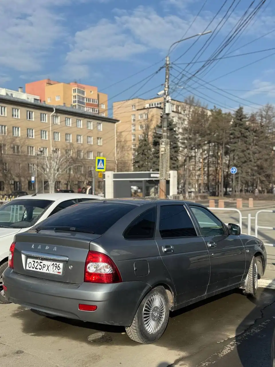 Продажа Приора Хэтчбек 2011 года - Легковые автомобили (Авто) в Уфа