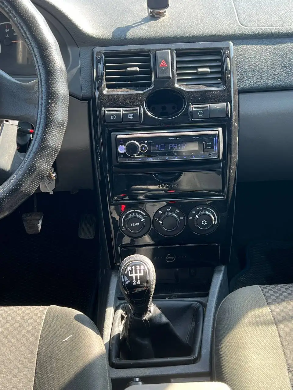 Продается Лада Приора 2011 года с кондиционером - Легковые автомобили (Авто) в Набережные Челны