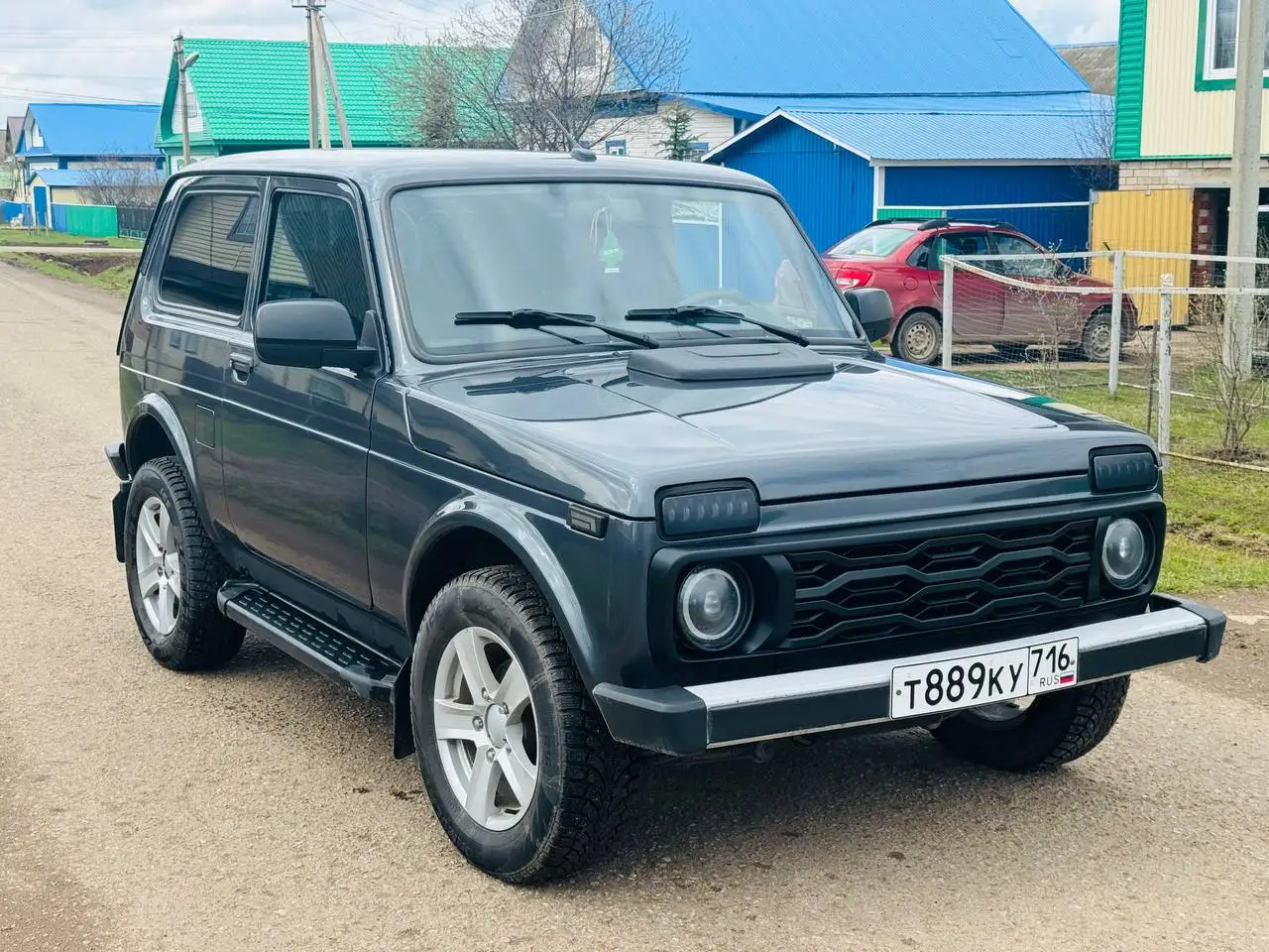 Лада Нива 2021 в цвете Борнео, одна хозяин, 90 000 км - Легковые автомобили (Авто) в Неизвестно