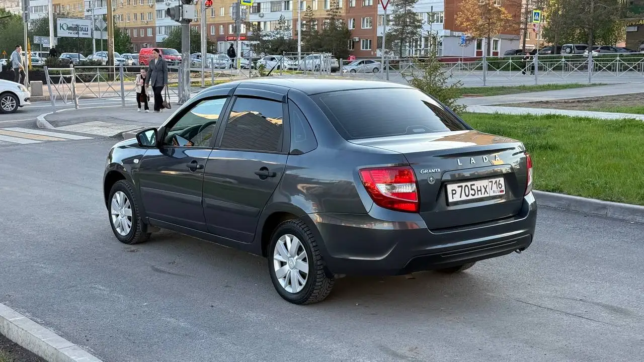 Lada Granta FL 2019 - Легковые автомобили (Авто) в Уфа