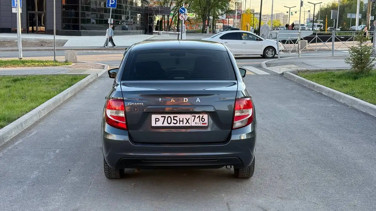 Lada Granta FL 2019 - Легковые автомобили (Авто) в Уфа