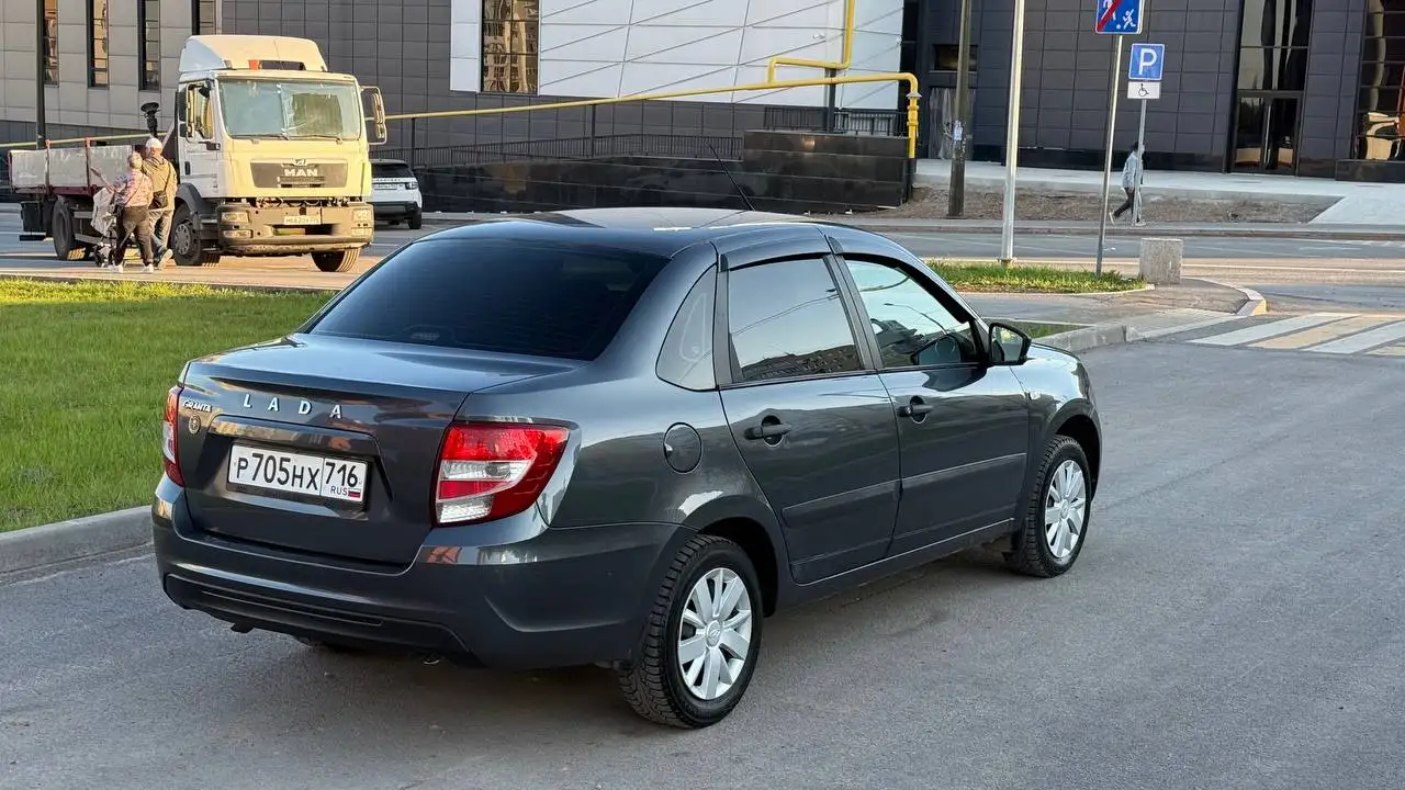 Lada Granta FL 2019 - Легковые автомобили (Авто) в Уфа