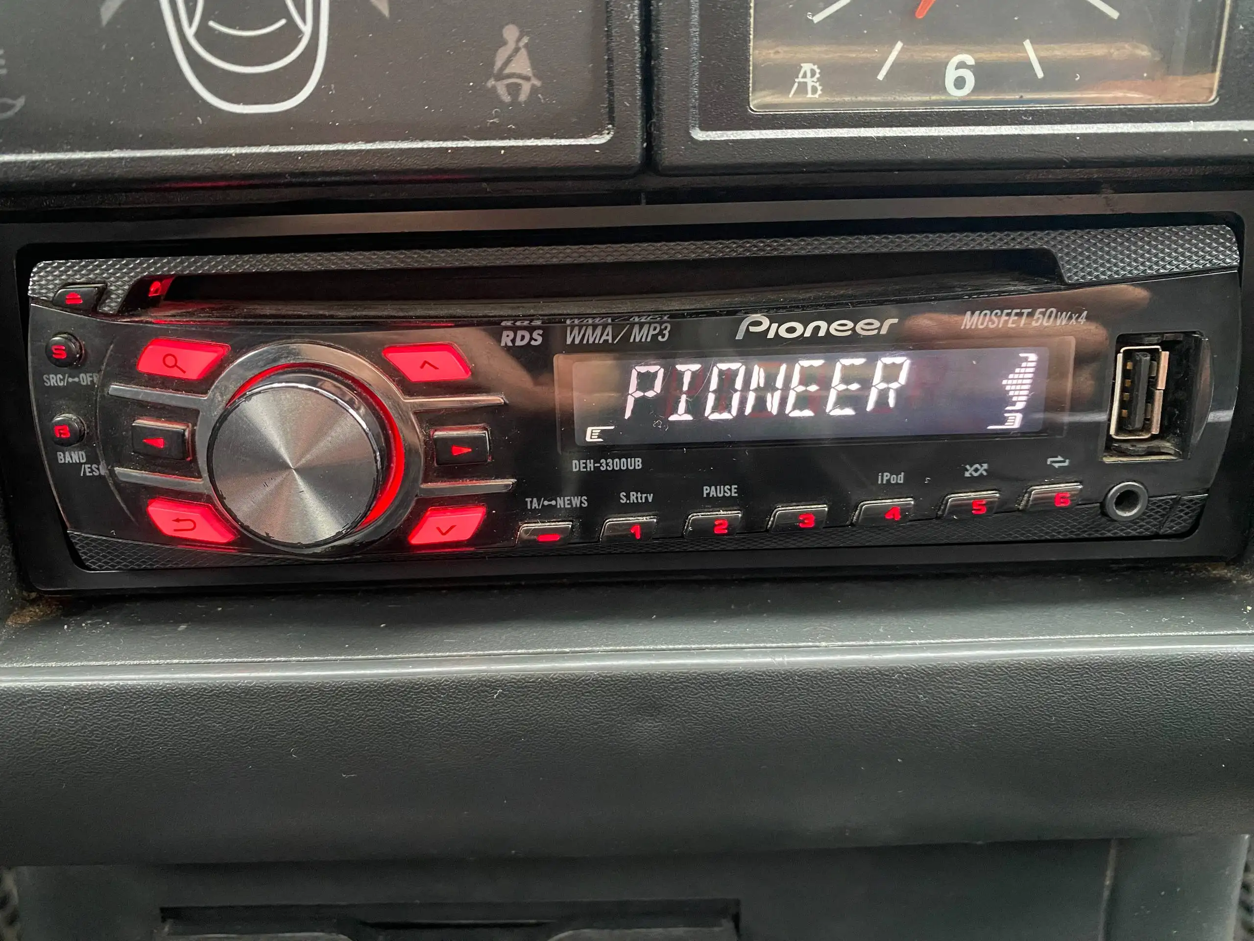 Продажа литья, зимней резины, летней резины, магнитолы Pioneer, ГБО 4 поколения и чехлов на ВАЗ 2110 - Шины и диски (Авто) в Уфа