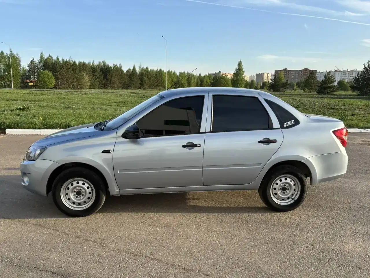 Лада Гранта 2013 - Легковые авто (Авто) в Елабуга