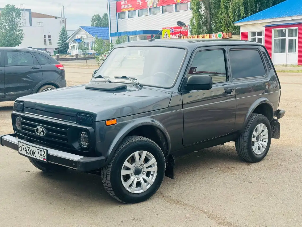 Нива в цвете Борнео - Легковые автомобили (Авто) в Уфа