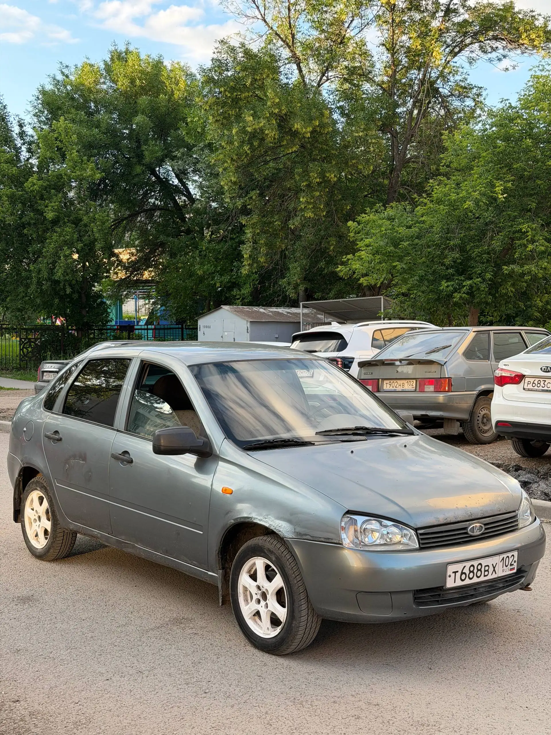 Недорогой автомобиль в хорошем состоянии - Легковые автомобили (Авто) в Уфа