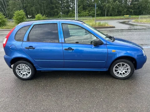 Lada Kalina 2010 - Легковые авто в Набережные Челны
