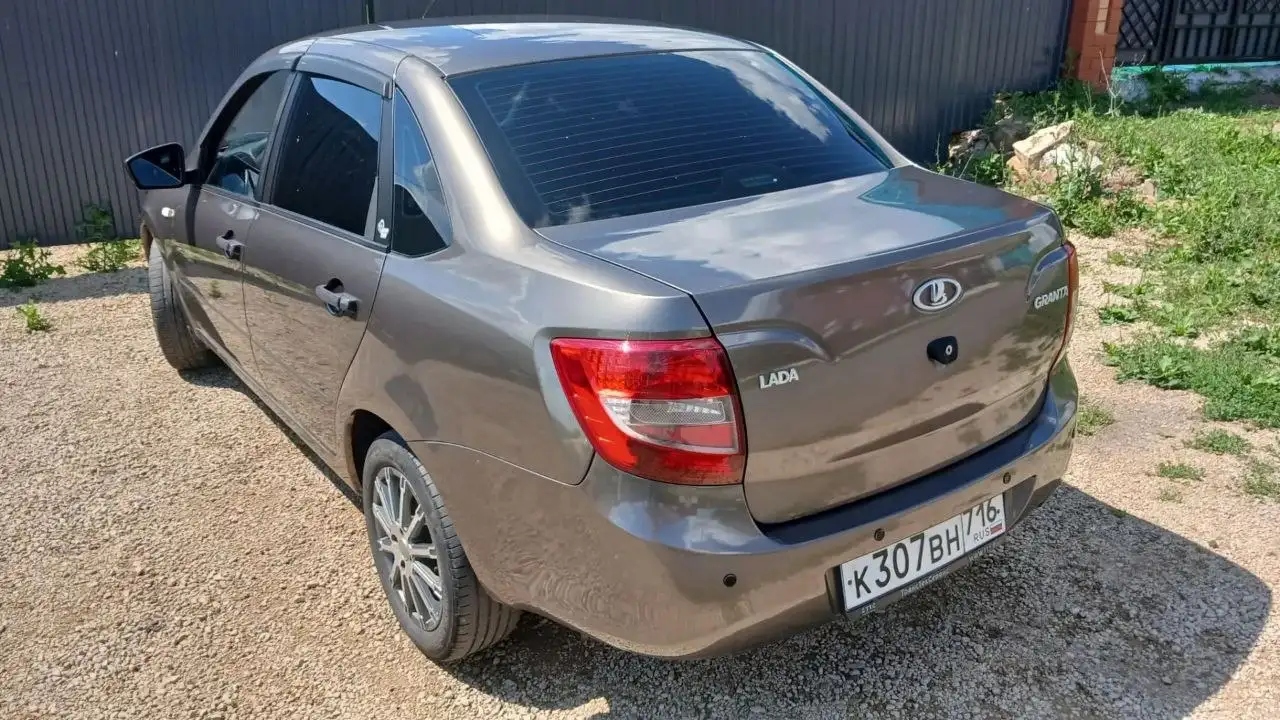 Lada Granta 2015 - Легковые автомобили (Авто) в Черемшан