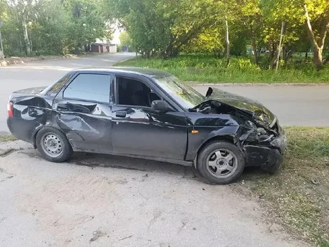 Срочно куплю Ладу (Приора/Веста/Калина/Гранта) до 100 000 ₽ - Lexus RX в Уфа