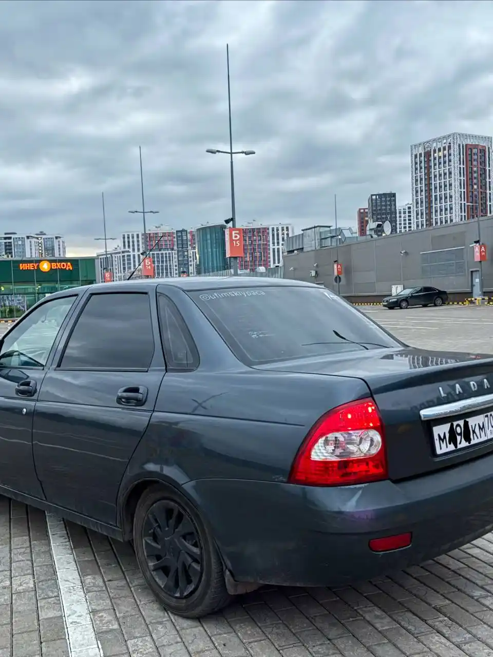 Продажа автомобиля Лада Приора 2012 года