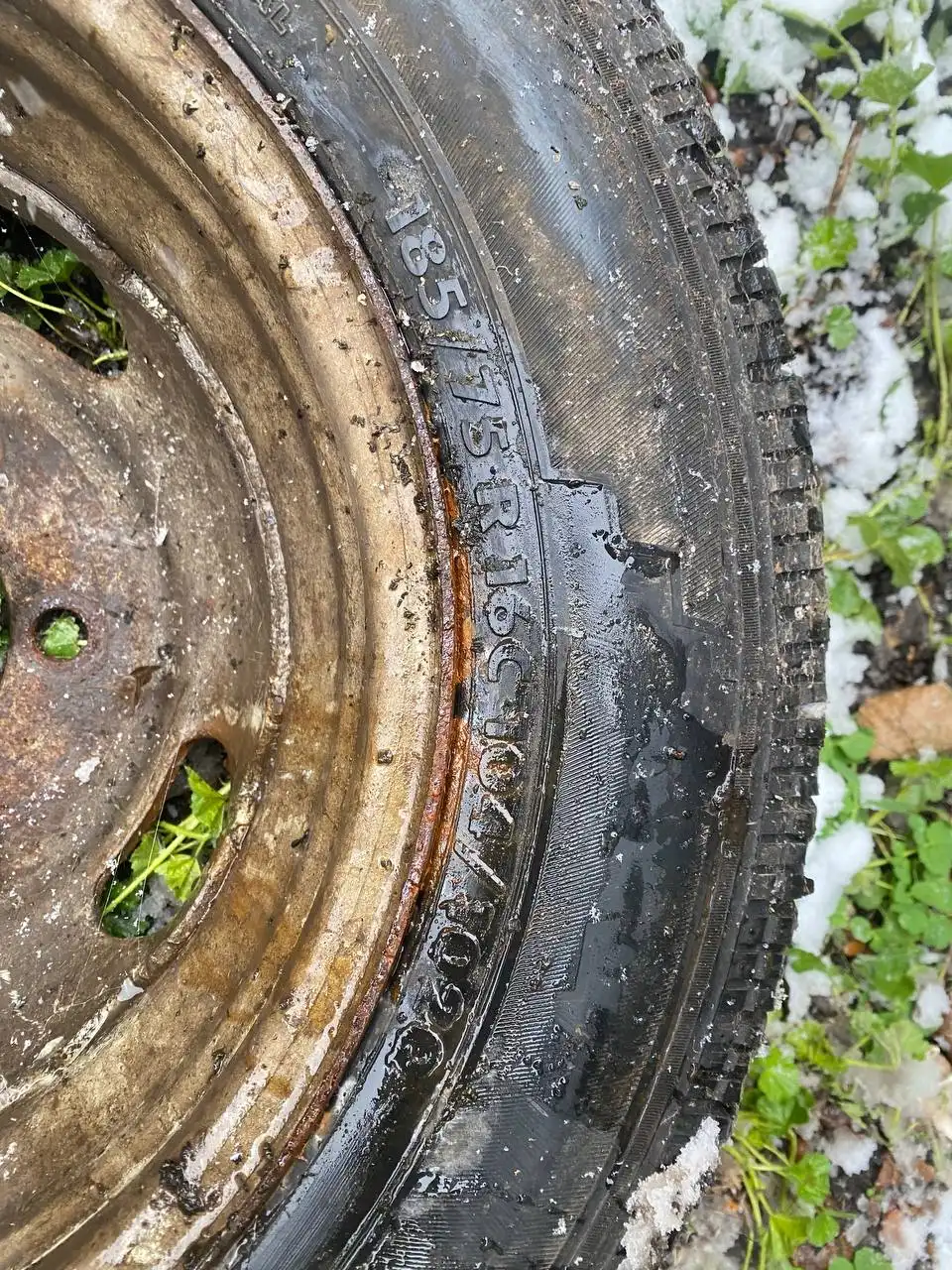 Продаю комплект колес на Газель