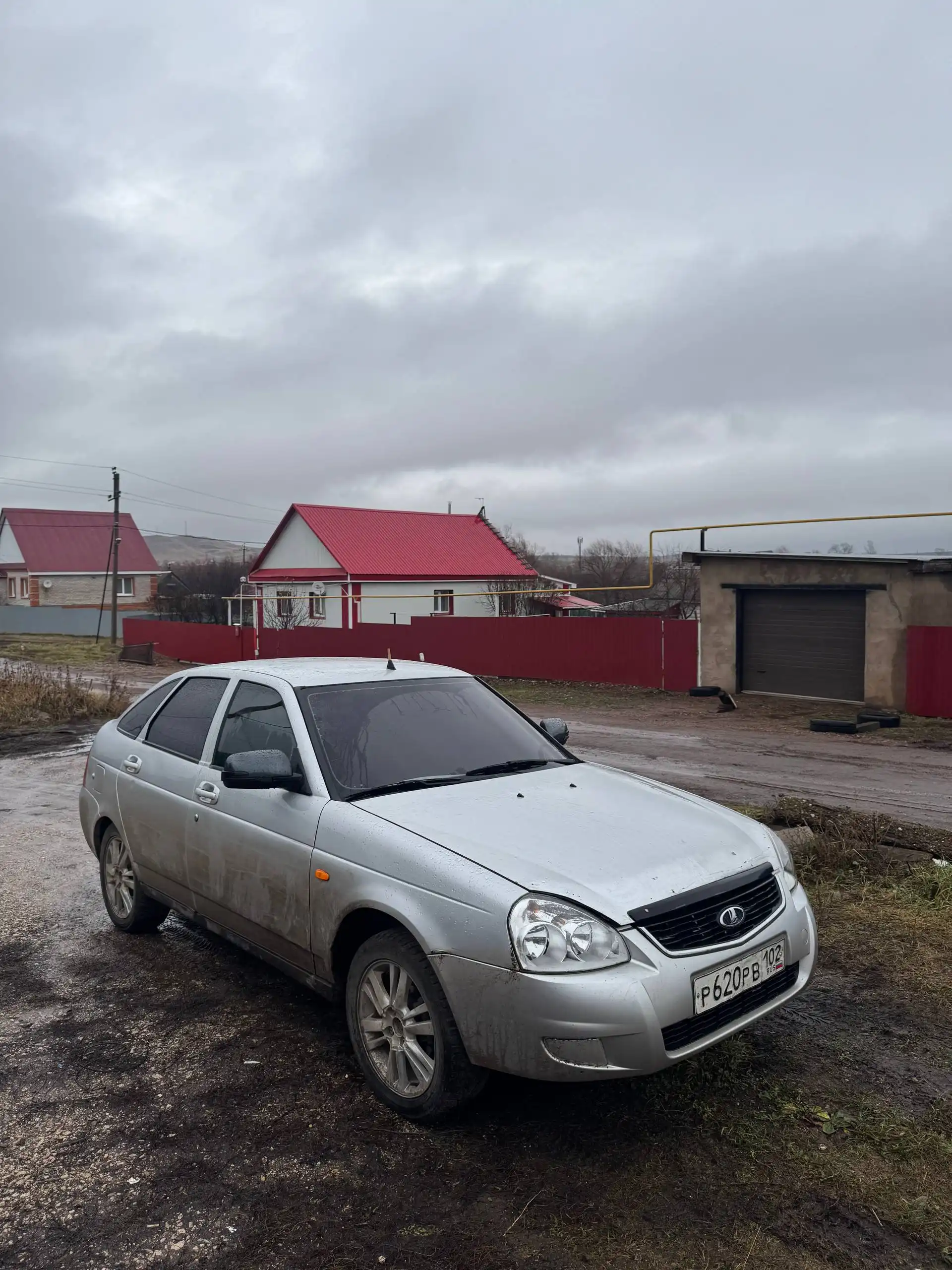 Продам Приору 2011 года