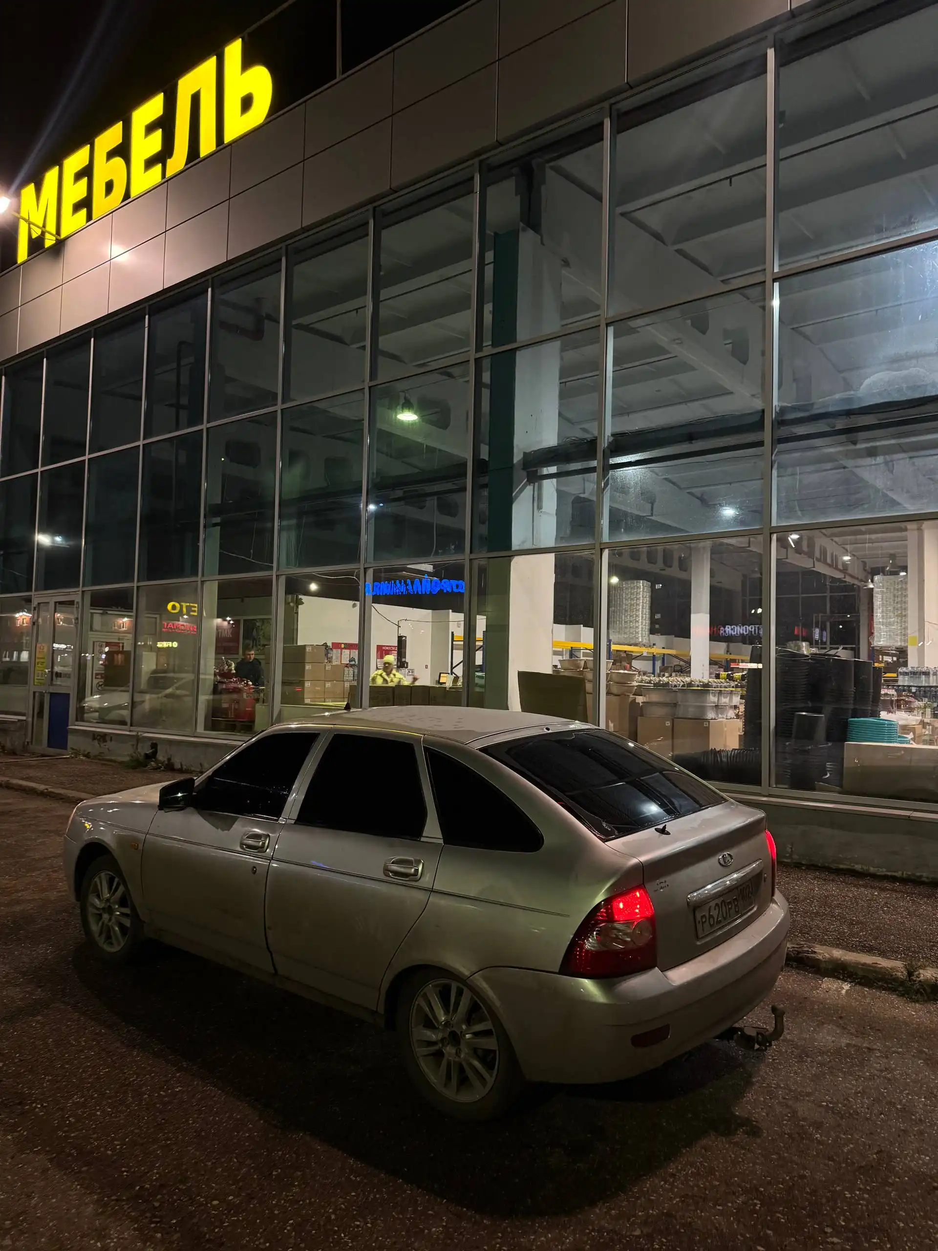 Продам Приору 2011 года