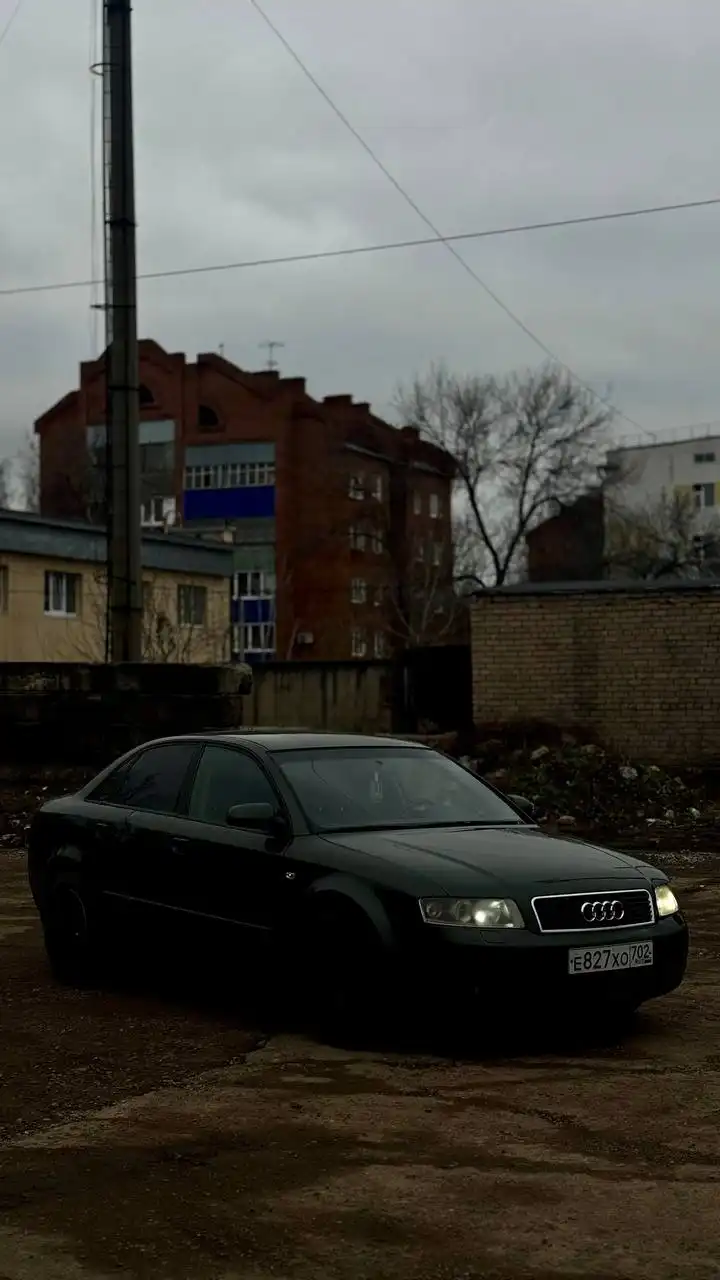 Ауди б6 2003 год