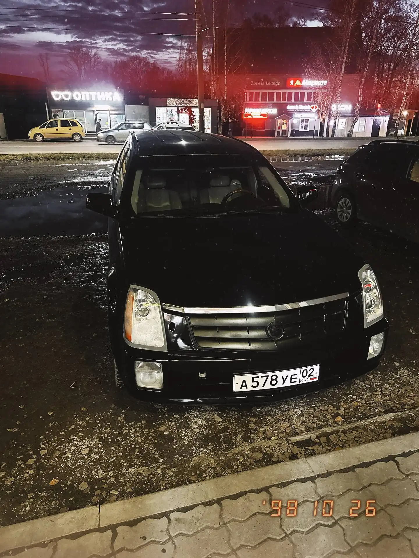 Продажа Cadillac SRX 2007 года выпуска в хорошем состоянии
