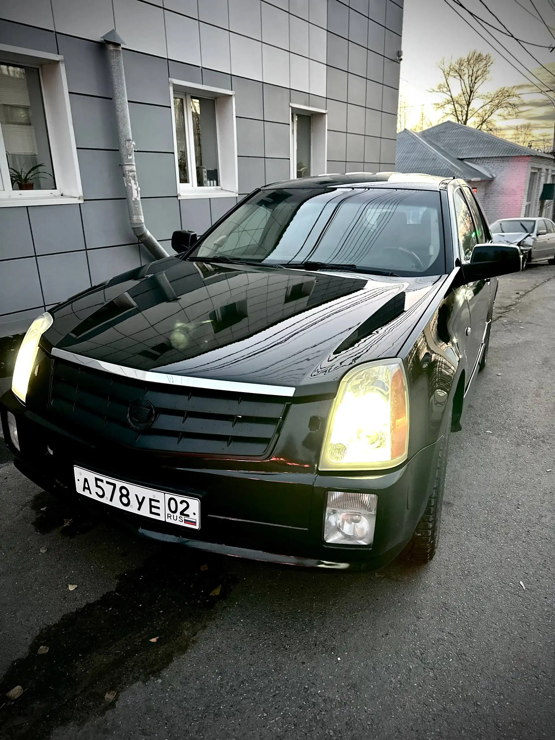 Продажа Cadillac SRX 2007 года выпуска в хорошем состоянии