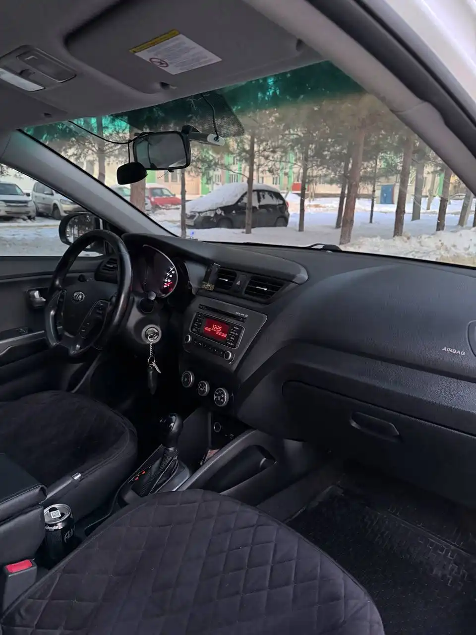 Продажа Kia Rio 2016 года