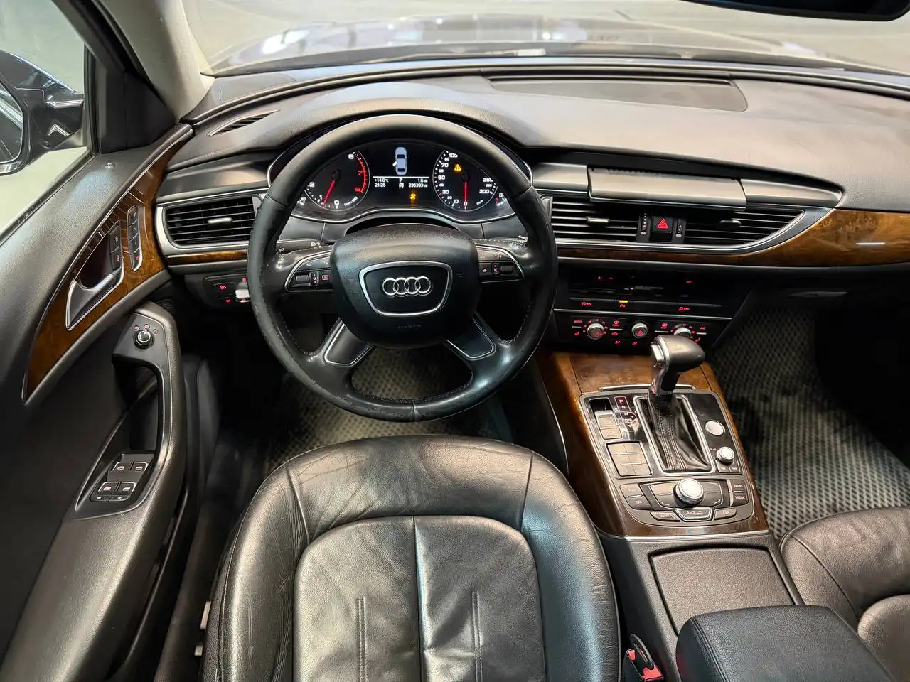 Продажа Audi A6 2014 года в Казани - Легковые автомобили (Авто) в Казань