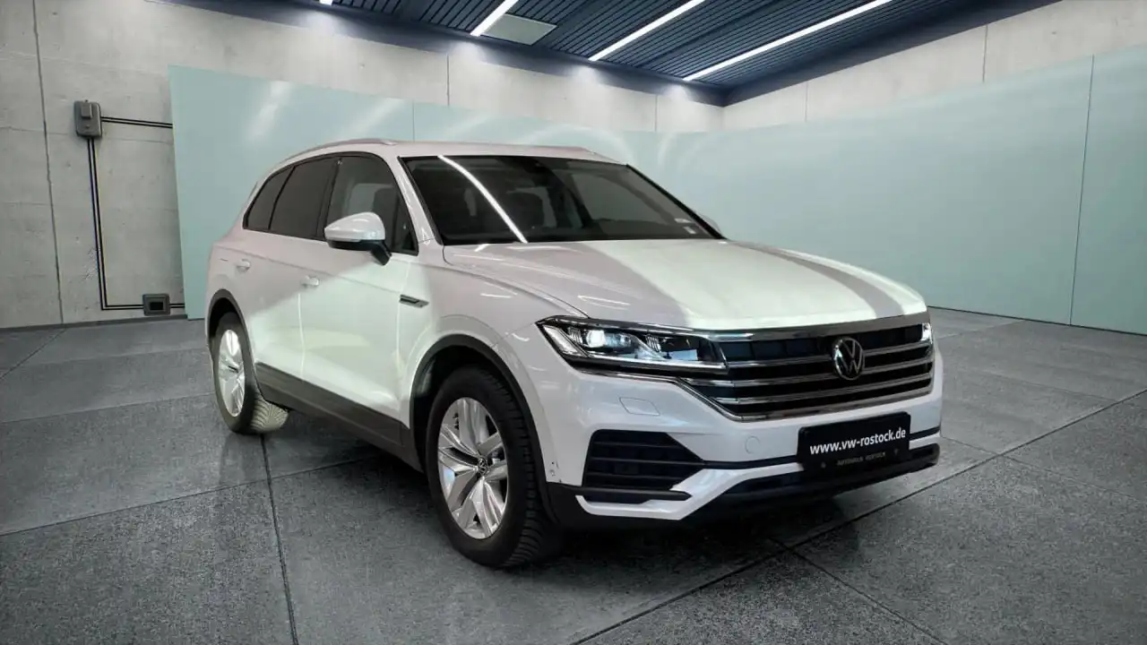 Volkswagen Touareg 2020 - Авто в Уфа