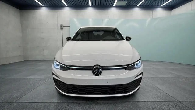 Volkswagen Golf 2022 с пробегом 24 000 км - Авто в Уфа