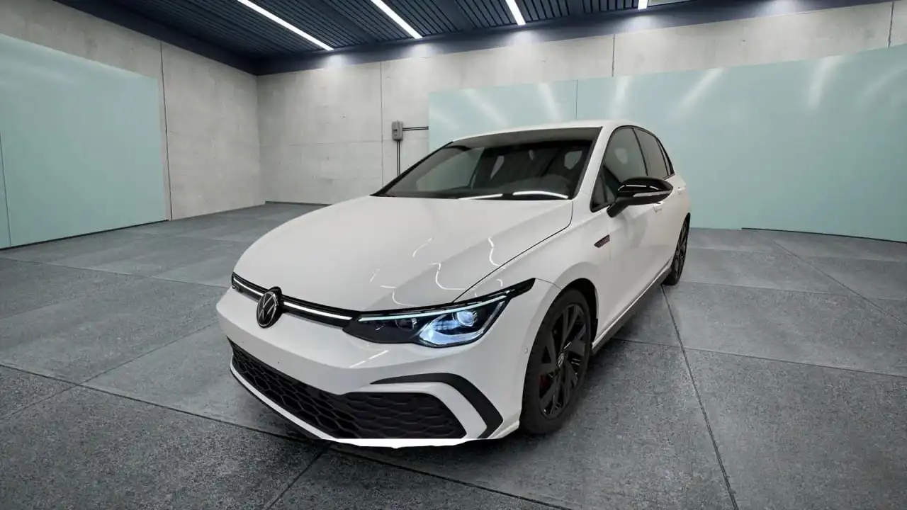 Volkswagen Golf 2022 с пробегом 24 000 км - Легковые автомобили (Авто) в Уфа